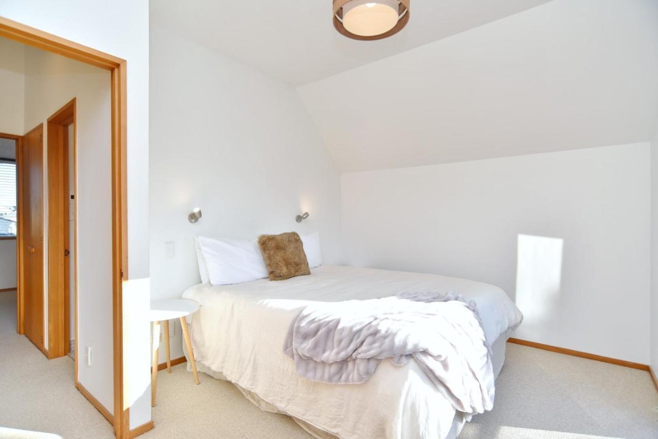 Bristol St - Christchurch Holiday Homes Екстериор снимка