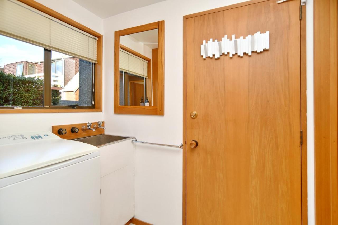 Bristol St - Christchurch Holiday Homes Екстериор снимка