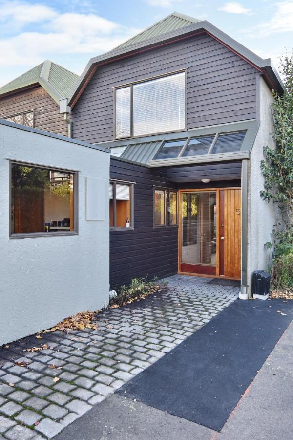 Bristol St - Christchurch Holiday Homes Екстериор снимка