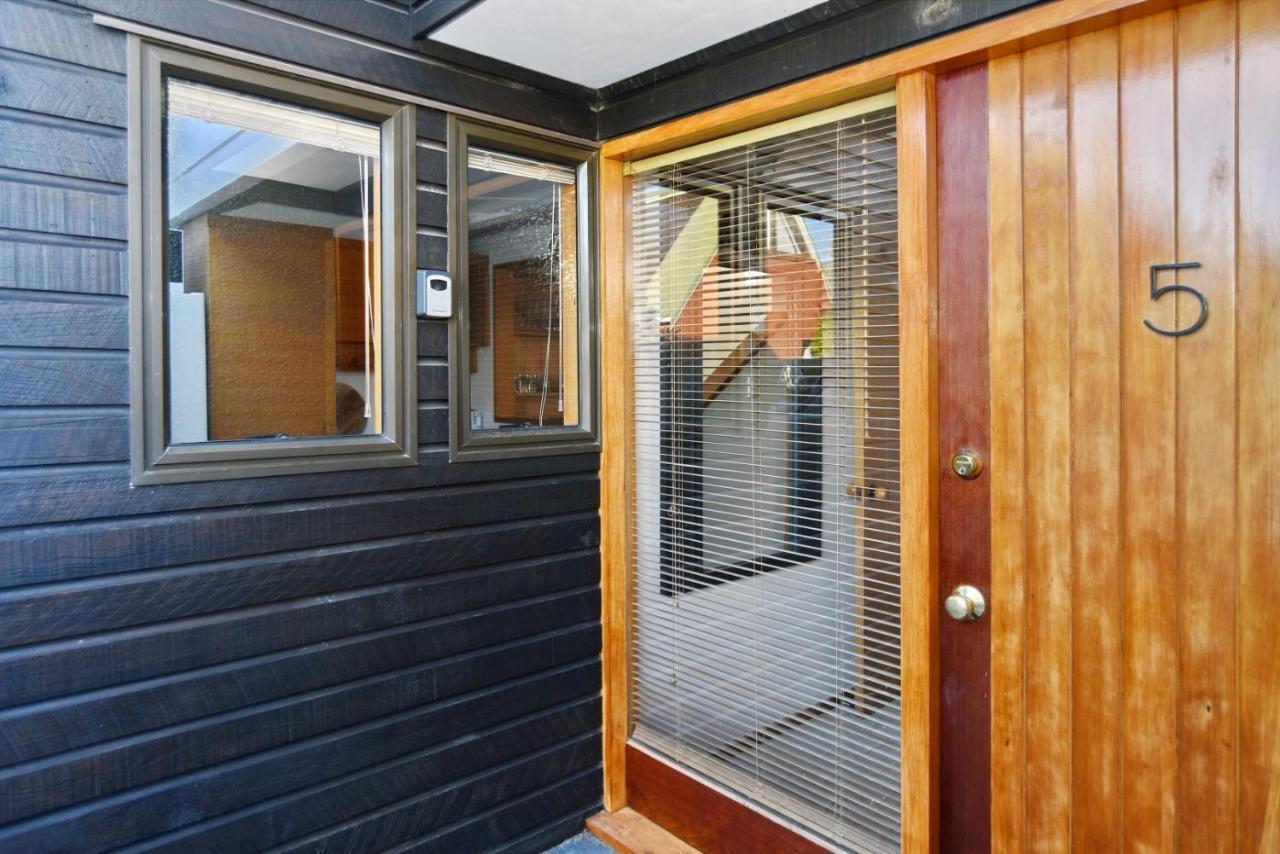 Bristol St - Christchurch Holiday Homes Екстериор снимка