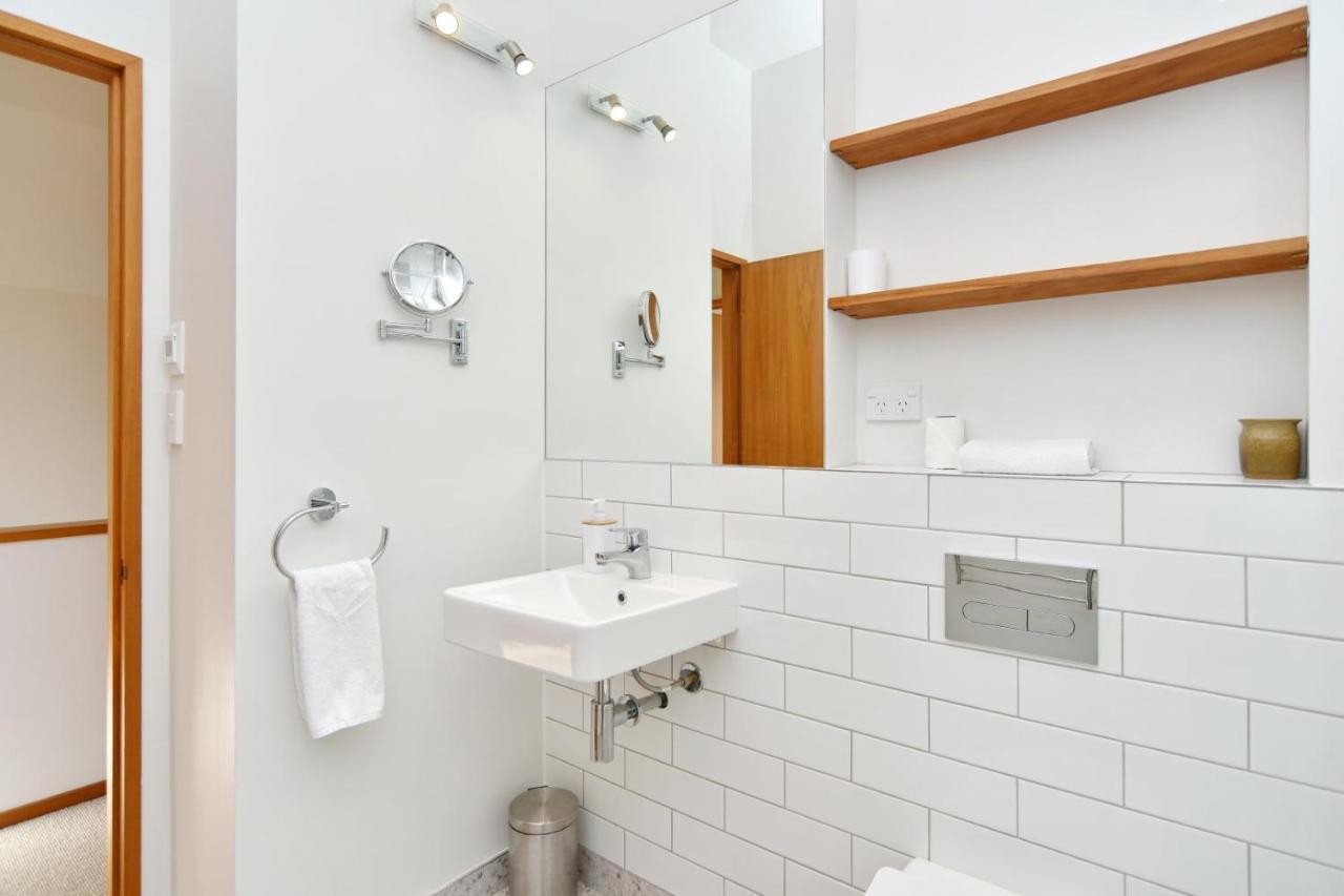 Bristol St - Christchurch Holiday Homes Екстериор снимка